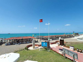 Otium Hotel Seven Seas пляж