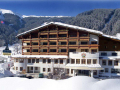 Alpine Resort Schwebebahn 4*