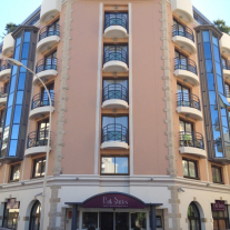 Park & Suites Prestige Cannes Croisette 4*