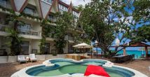 Boathouse Phuket 4*