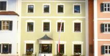 Strasshofer 3*