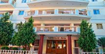 Michalis Apartmens 3*