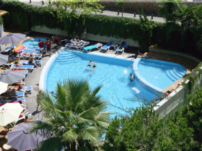 Hotel Acapulco бассейн