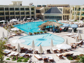 Hilton Hurghada Plaza бассейн