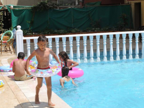 Holiday World Hotel детский бассейн