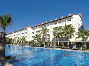 Sural Resort Hotel бассейн