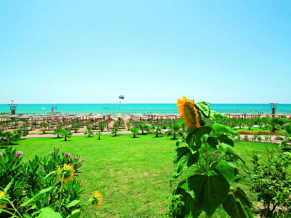 Sural Resort Hotel пляж