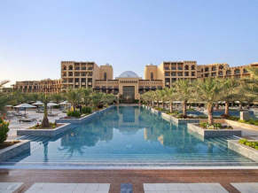 Hilton Ras Al Khaimah Resort & SPA фасад