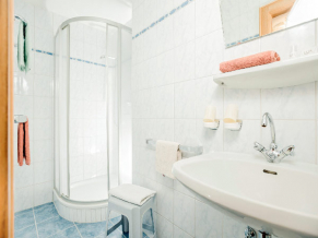 Gastehaus Oblasser ванная комната