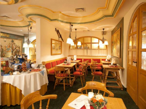 Mercure Garmisch зал для завтраков