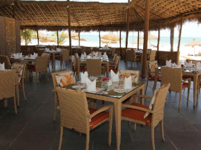 Ramada Caravela Beach Resort ресторан 1