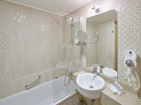 Wellton Hotel Riga ванная комната