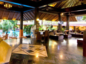 Mantra Pura Resort лобби