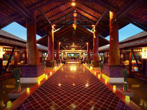 Melati Beach Resort And Spa лобби
