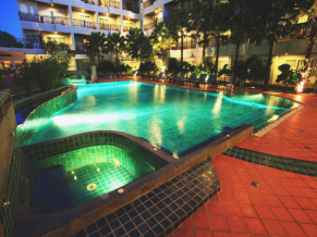 Mind Resort Pattaya бассейн 2