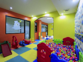 Centara Blue Marine Resort & Spa детская комната