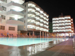 Club Hotel Ulaslar бассейн 1