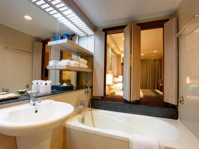 Merlin Beach Resort ванная комната