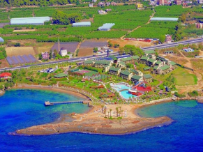 Oz Hotels Incekum Beach Resort панорама