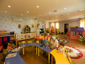 Latanya Park Resort детский клуб 1