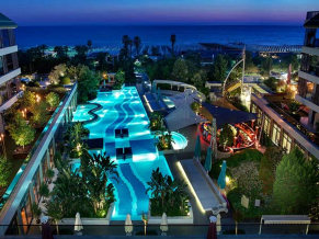 Xanthe Resort бассейн
