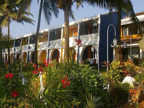Longuinhos Beach Resort фасад 1