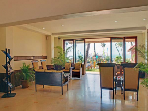 Longuinhos Beach Resort лобби 1