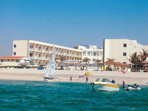 Beach Hotel Sharjah пляж