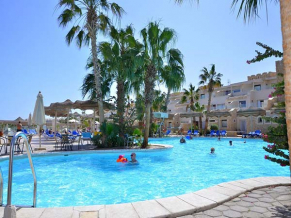 Citadel Azur Resort бассейн