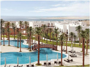 Hilton Marsa Alam Nubian Resort территория