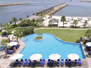 Radisson Blu Resort Sharjah территория