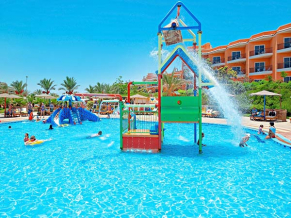 The Three Corners Sunny Beach Resort детский бассейн