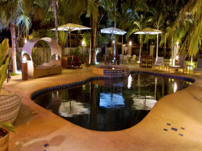 Vantage Resort бассейн