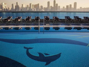 Hilton Sharjah бассейн 1