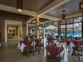 Neptune Pwani Beach Resort & Spa ресторан 1