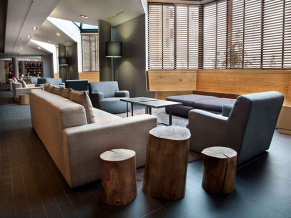 Piolets Park & Spa лобби