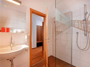 Gasthof Skirast ванная комната