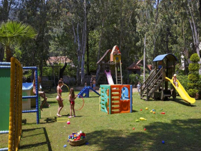 Marti Resort детская площадка