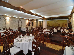 Sirenis Punta Cana Resort Casino & Aquagames ресторан 2