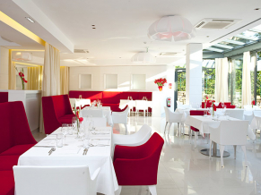 Hotel Lake's 4* superior. Ресторан