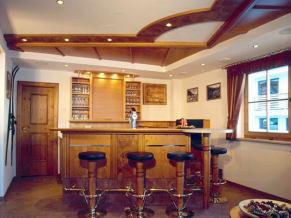 Litzner Garni 3*. Бар