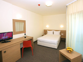 Jeravi 4* (Жерави 4*). Номер
