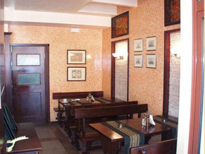 Zlatna Ribka 3* (Златна Рыбка 3*). Ресторан