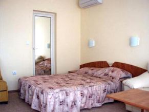 Zlatna Ribka 3* (Златна Рыбка 3*). Номер