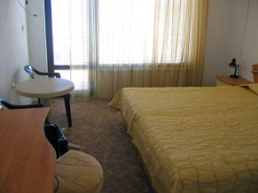 Zlatna Ribka 3* (Златна Рыбка 3*). Номер