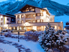 Albona 3*. Фасад