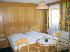 Monika 3*. Номер