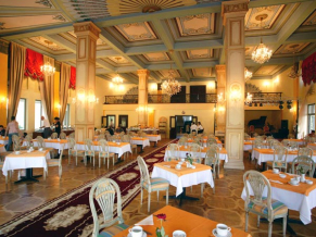 Intourist Palace 5*. Ресторан