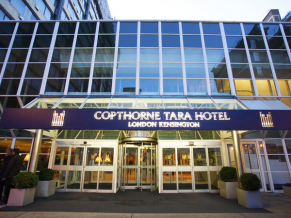 Copthorne Tara 4*. Фасад