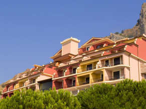 Baia Taormina Grand Palace Hotels & SPA 4*. Фасад